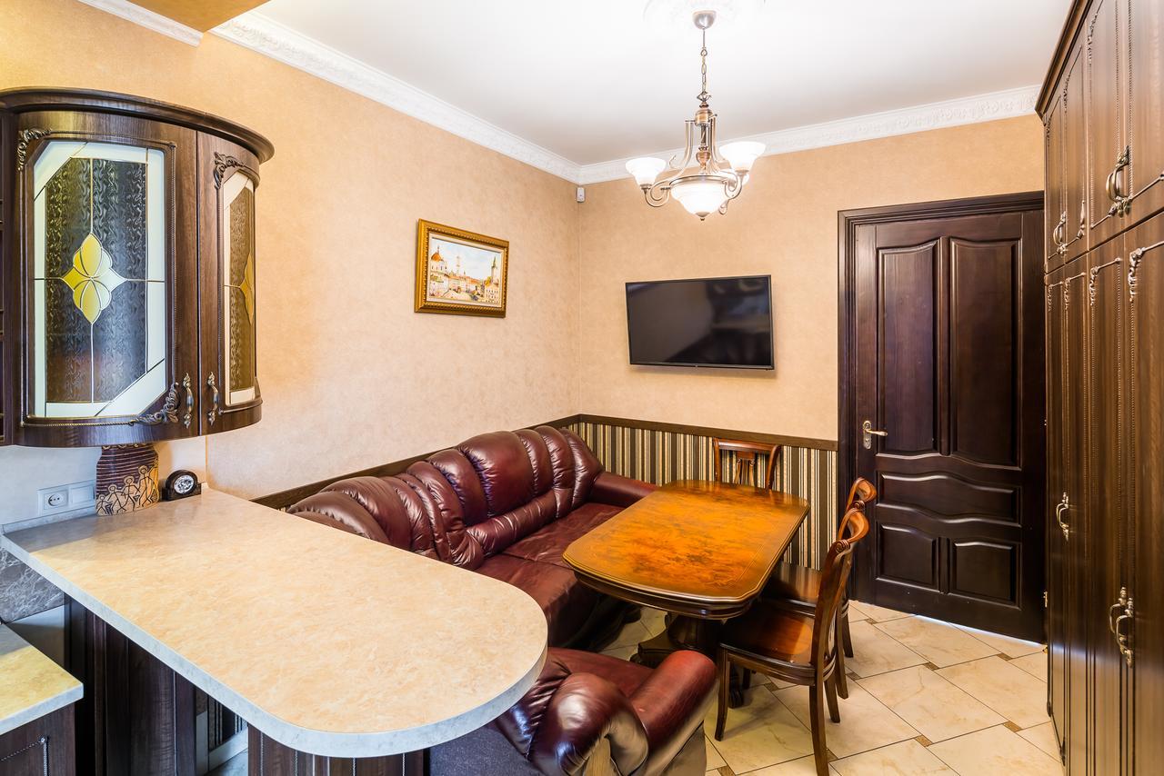 Beautiful Apartment D.Galytskogo Lviv Exterior photo